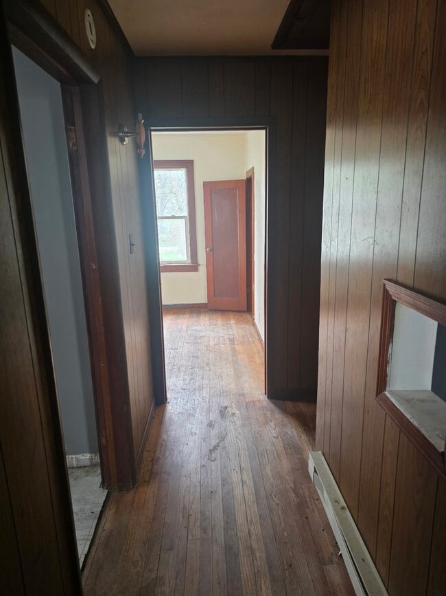 Photo - 1818 E Clay St