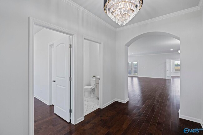 Photo - 279 Shubert Dr