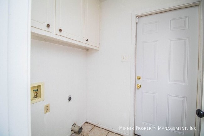 Photo - 4429 Esmond Dr