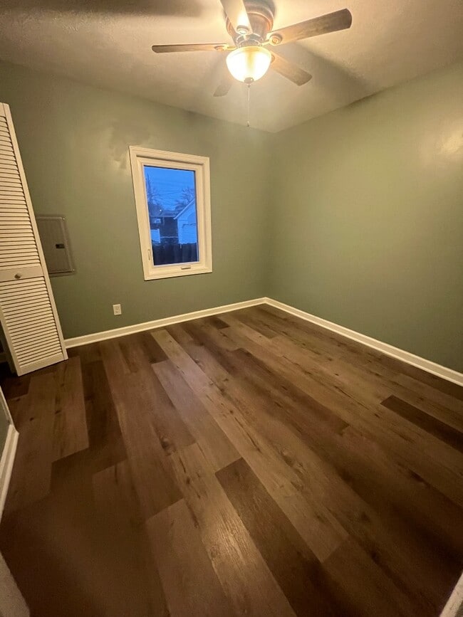 Photo - 1620 Avenue C