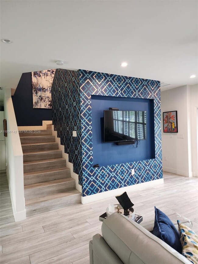 Photo - 1411 SW 66th Ave