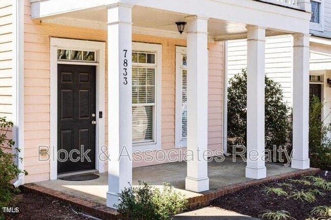 Photo - 7833 ACC Blvd House