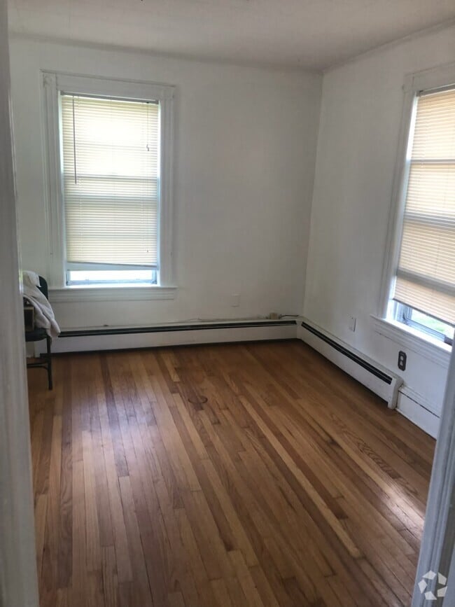Building Photo - 110 S Main St Unit 1 Rental