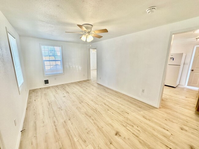 Photo - Newly Remodeled!