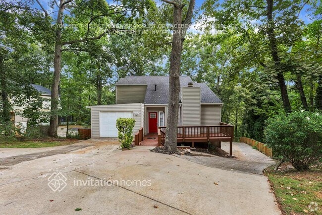 Building Photo - 6584 Oakwood Dr Rental