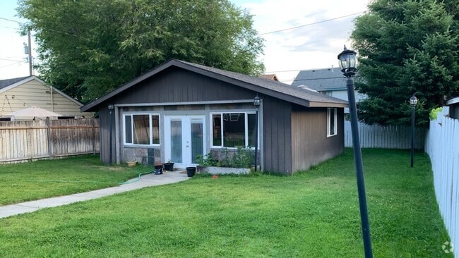 Building Photo - 3407 E 28th Ave Rental