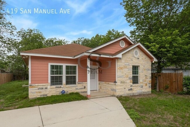 Photo - 419 San Manuel Ave