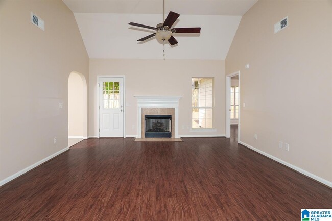 Photo - 512 Camden Cove Cir
