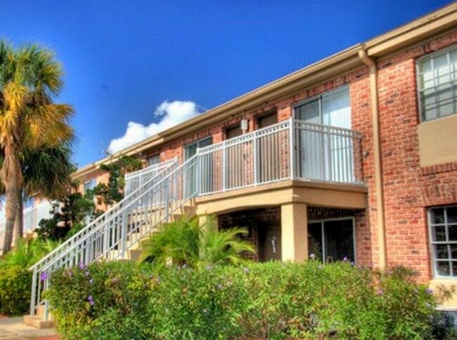 Photo - 551 Flemming Way Unit 205