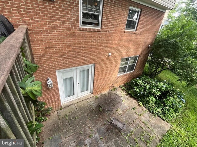 Photo - 5310 Danbury Rd