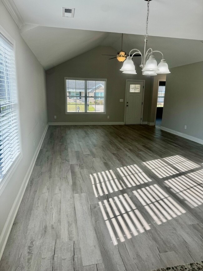 Photo - 3686 Saddle Rdg Dr