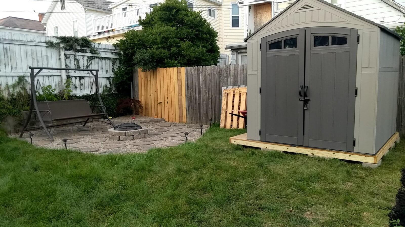 Photo - 153 E Walnut St