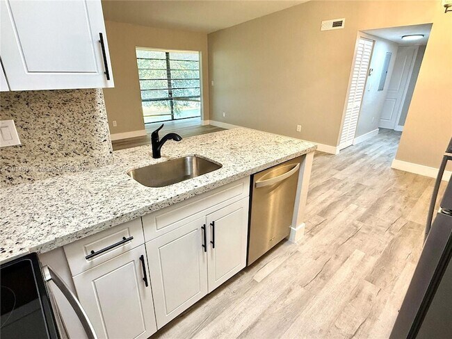 Photo - 9719 Hammocks Blvd Unit 203