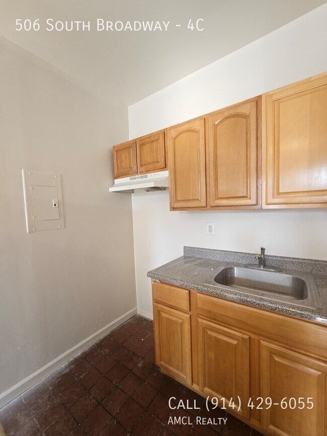 Photo - 506 S Broadway Unit 4C