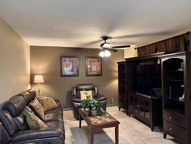 Photo - 6701 Eastridge Rd