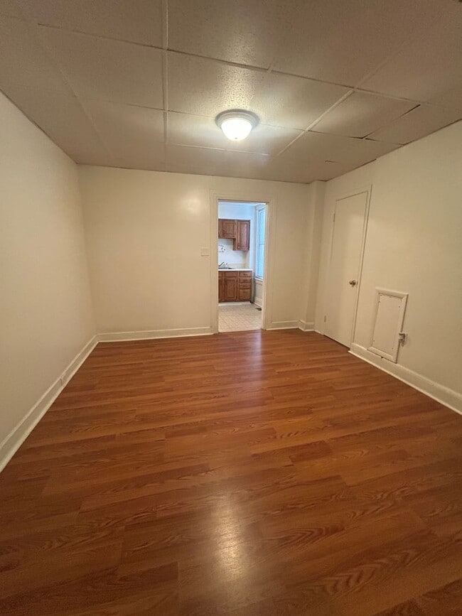 Photo - 727 Linden Ave Unit Apartment 1
