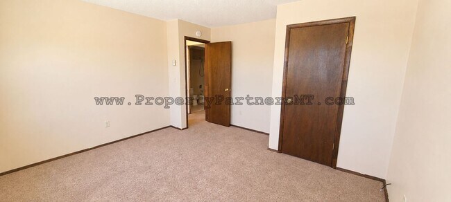 Photo - 504 S 20th Ave Unit #4
