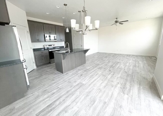 Photo - 4084 W Harmony Dr