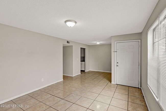Building Photo - 478 Bentwood Ln Unit A