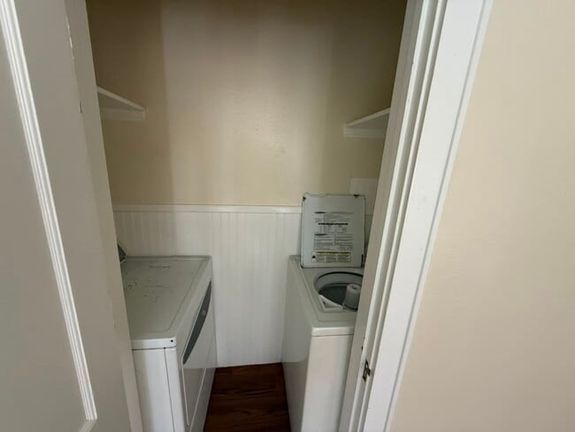 Photo - 1625 Fourcade St