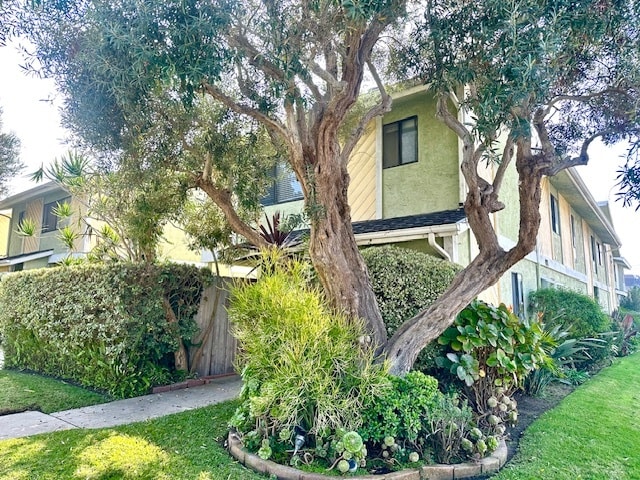 Building Photo - 627 N Guadalupe Ave