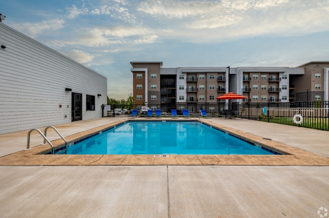 Finley Ridge Apartments