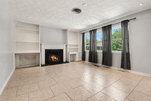 Photo - 8057 Fall River Dr