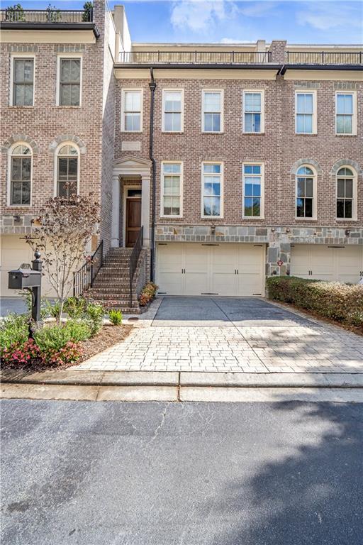 Photo - 58 Sheridan Dr NE