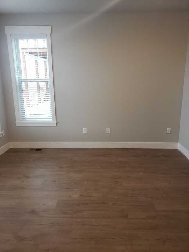 Photo - Ravishing 2 bed 2 1/2 bath home in Annafeld Subdivion