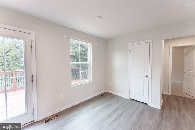Photo - 163 Emmet St