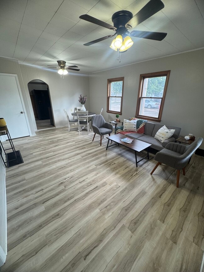 Building Photo - 449 S College Ave