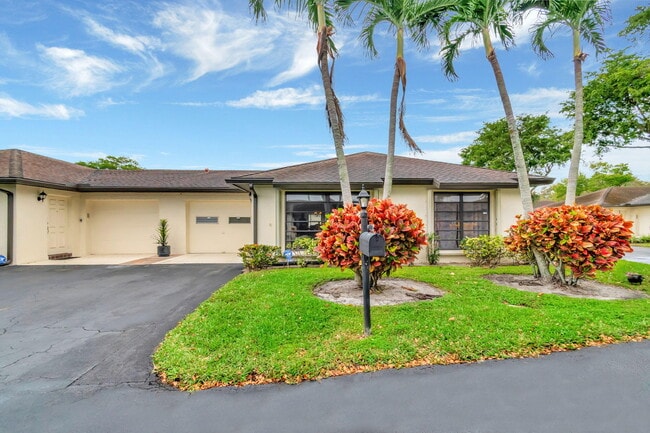 Building Photo - 4660 Greentree Pl Rental