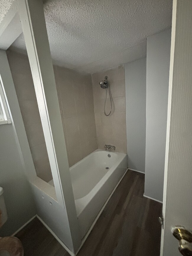 Photo - 211 Cherry Tree Dr House
