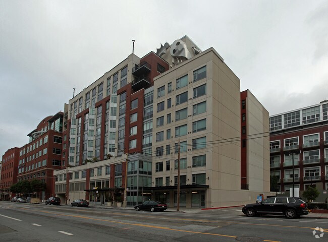 Foto principal - 170 Off Third