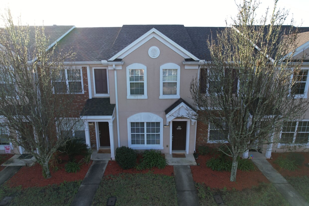 Front Entrance - 6768 Arching Branch Cir (Jacksonville, FL)