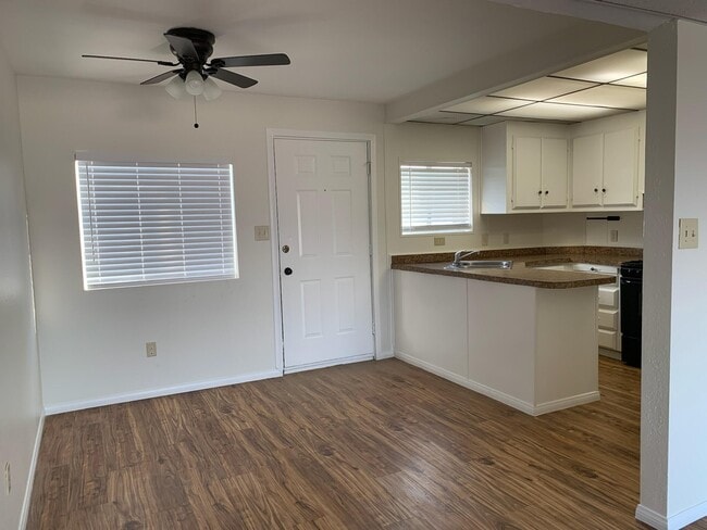 Photo - 40225 Harris Ln