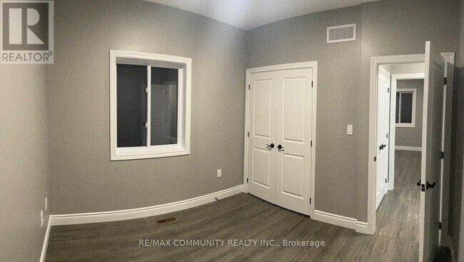 Photo - 44 Redwood Dr