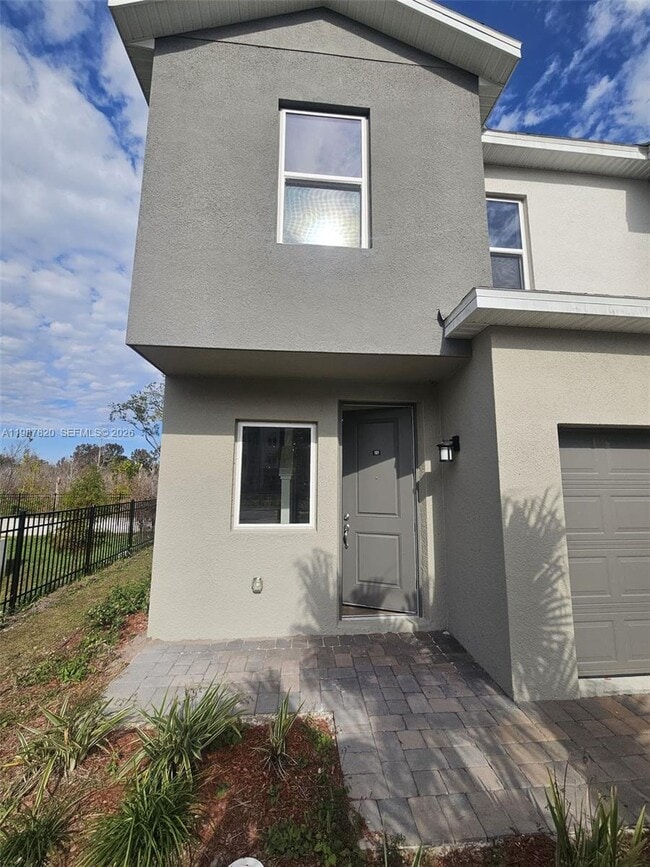 1201 Southstation Pl