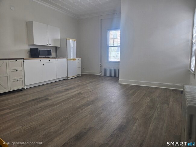 Photo - 49 Woodside St