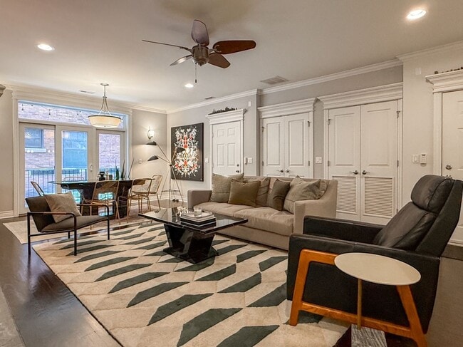 Photo - 927 W Agatite Ave Unit 2N