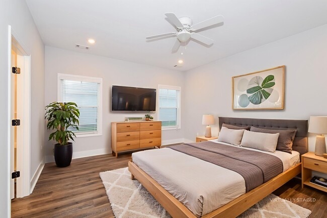 Photo - 1053 Autumns Wood Cir E