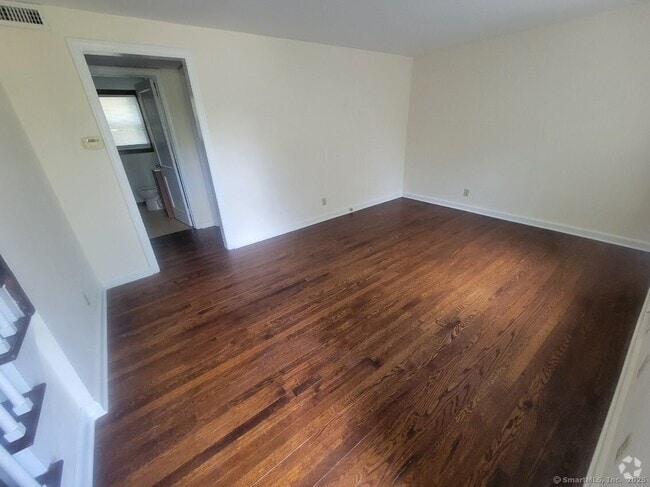 Building Photo - 43 Webb Terrace Rental