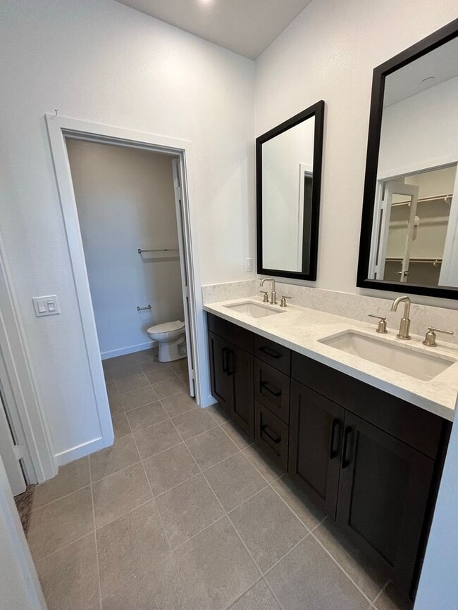 Photo - Charming Rooftop 3 Bed / 3 Bath Townhome Just Blocks from the Beach! Available for Pre-LEASE TODAY!