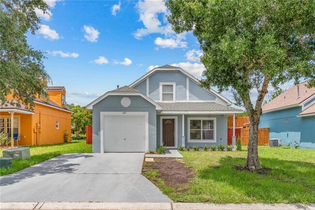 Building Photo - 421 Rollins Dr