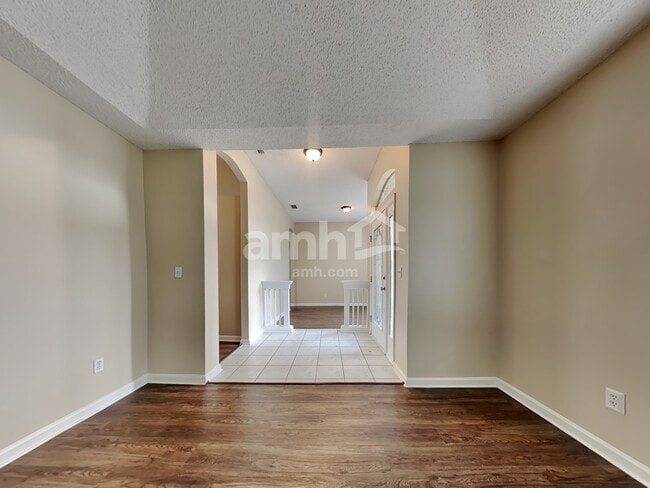 Photo - 334 Turtle Dove Dr