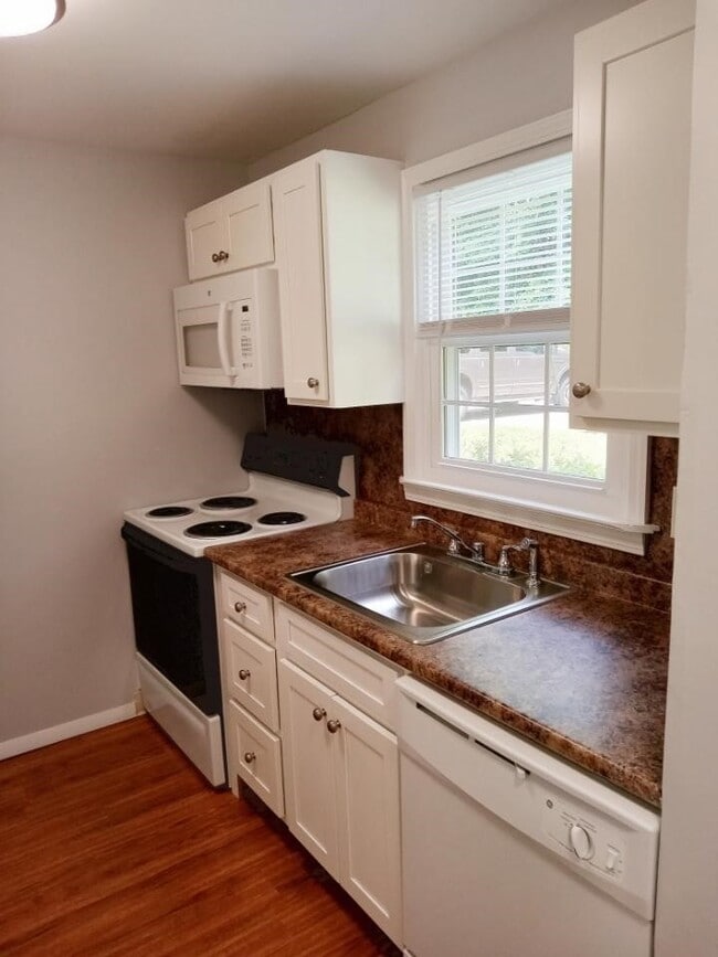West Hill Apartments