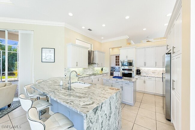 Photo - 11234 5 Oaks Ln