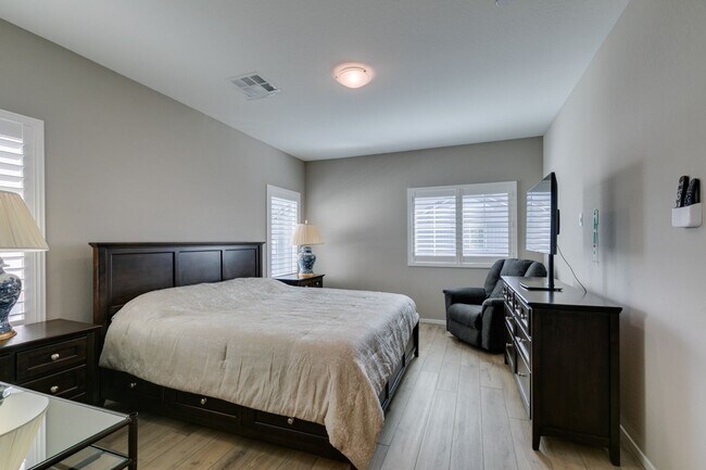 Photo - Luxury Fully Furnished 2Bed/2.5Bath Townhome in Gated Community