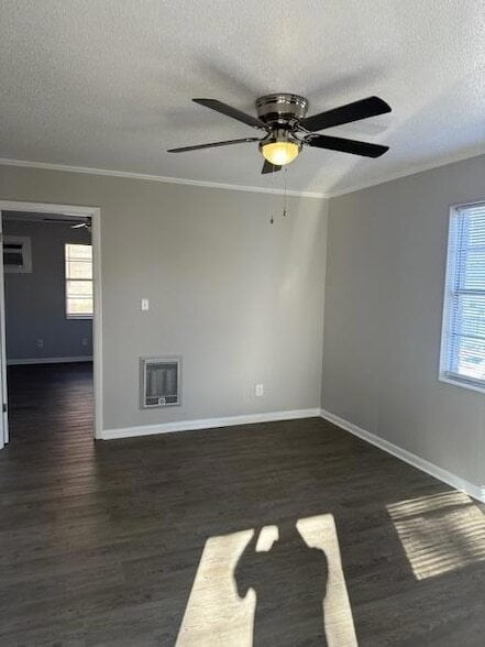 Photo - 363 Highland Ave NW