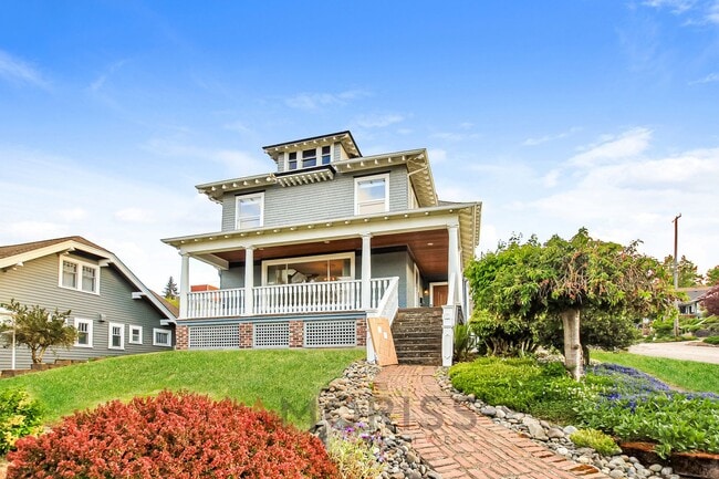 Building Photo - Historic North Slope Charm with Sweeping Sound Views — 4BR/1.5BA Unit A